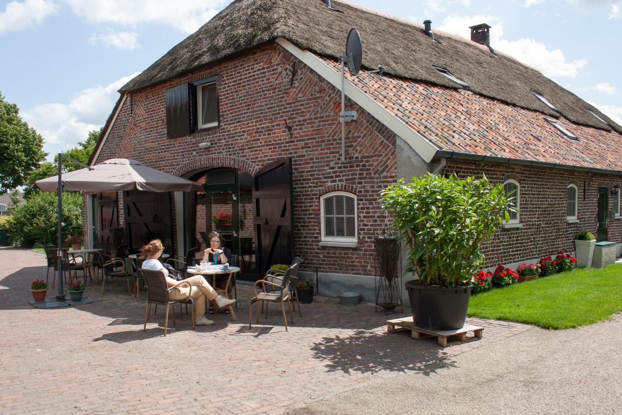 De Martiene Plats - Bed & Breakfast Merselo Екстер'єр фото